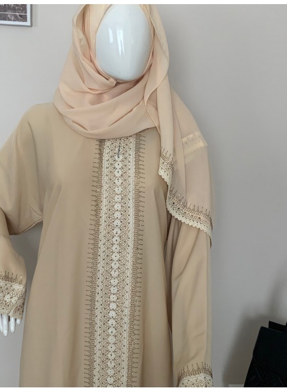 Abaya Dubaï avec hijab assorti